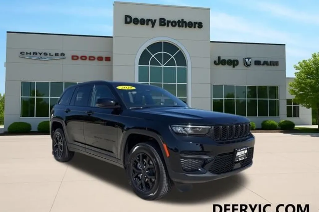 2025 Jeep Grand Cherokee Altitude X photo 1
