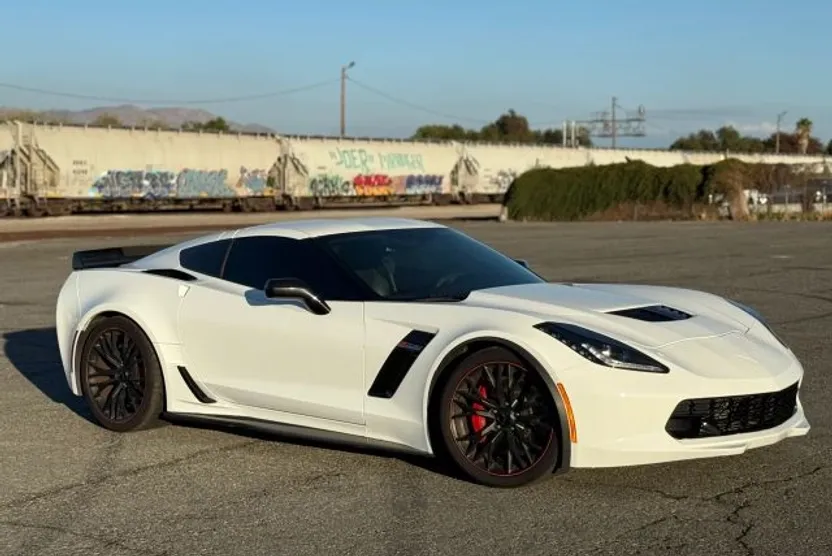 2016 Chevrolet Corvette Z06 Coupe photo 1