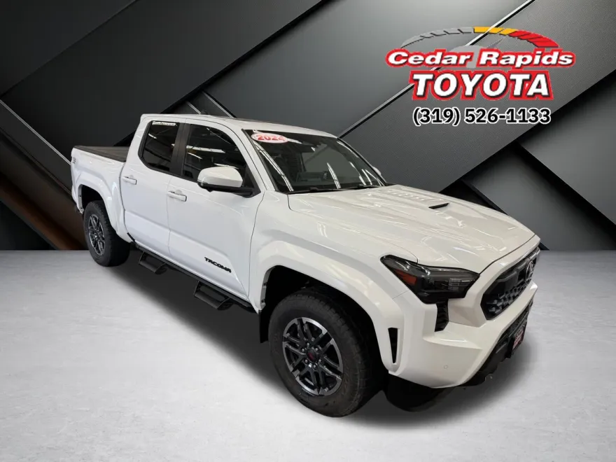 2024 Toyota Tacoma SR5 photo 1