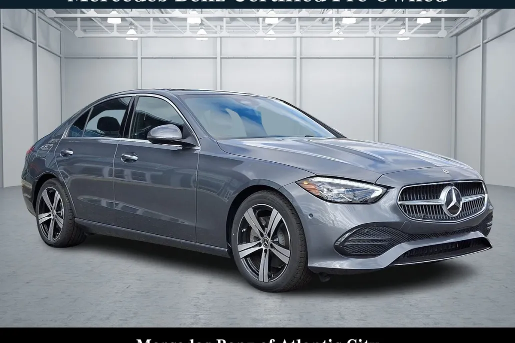 2024 Mercedes Benz C 300 photo 1