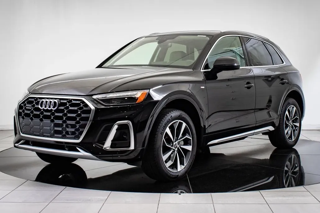 2024 Audi Q5 45 S line Premium photo 1