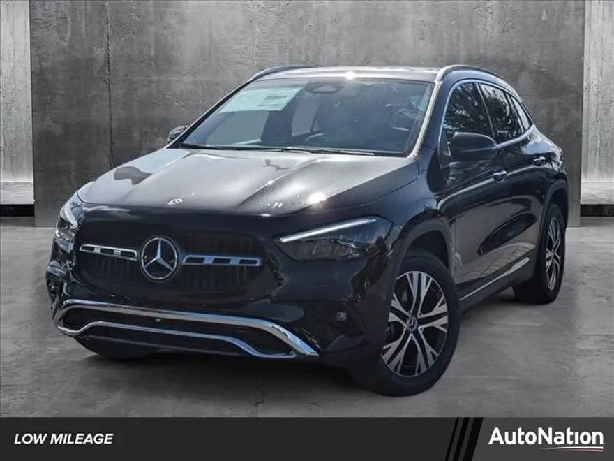 2025 Mercedes Benz GLA 250 4MATIC photo 1