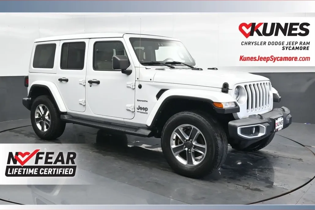 2021 Jeep Wrangler Unlimited Sahara photo 1