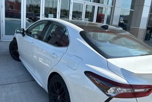 2022 Toyota Camry XSE photo 3