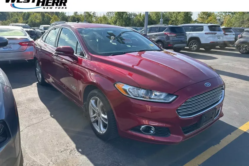 2016 Ford Fusion Energi Titanium photo 1