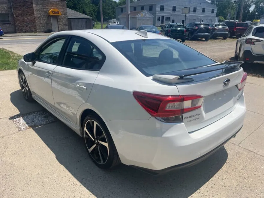 2022 Subaru Impreza Sport photo 1