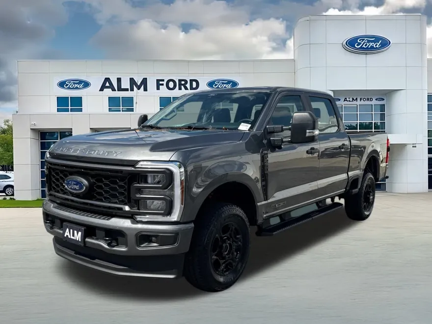 2025 Ford F-250 XL photo 1