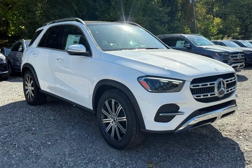 2026 Mercedes Benz GLE 350 4MATIC photo 1