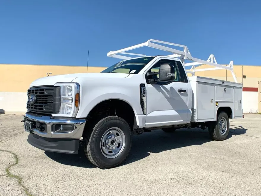 2024 Ford F-250 XL photo 1