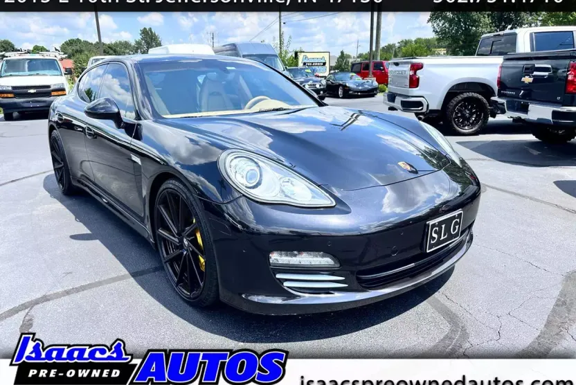 2011 Porsche Panamera Base photo 1