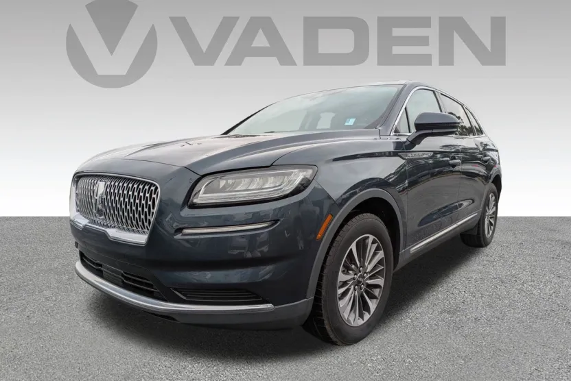 2022 Lincoln Nautilus Standard photo 1