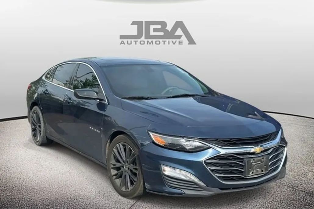 2019 Chevrolet Malibu 1LT photo 1
