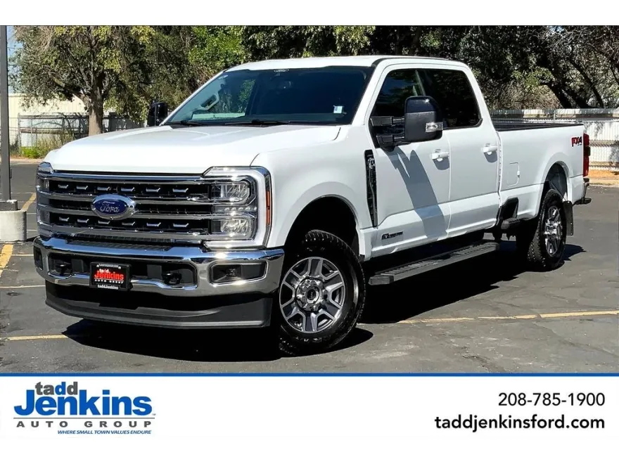 2025 Ford F-350 Lariat photo 1