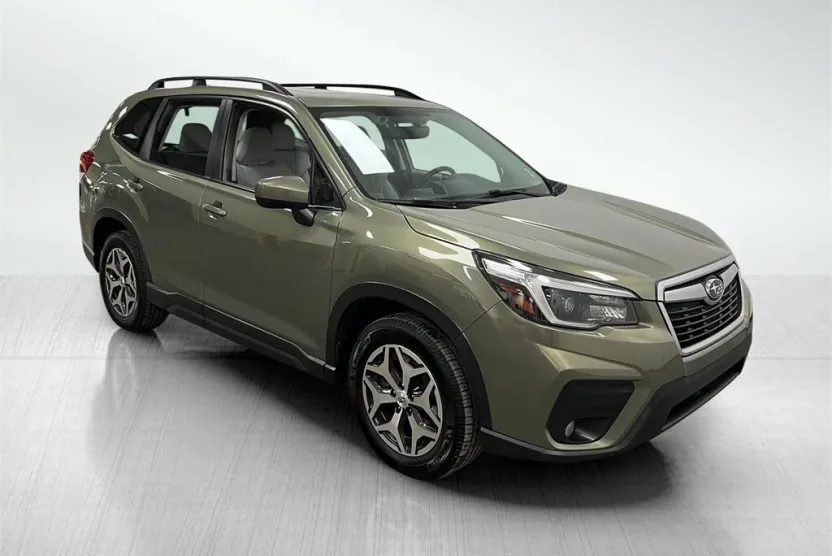 2021 Subaru Forester Premium photo 1