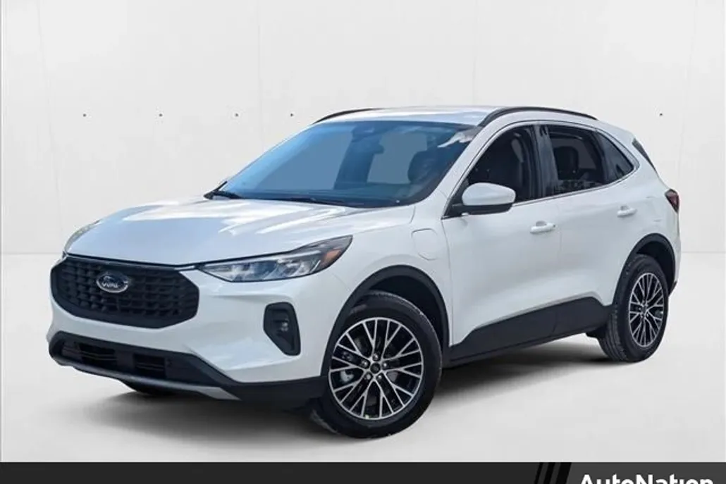 2025 Ford Escape photo 1