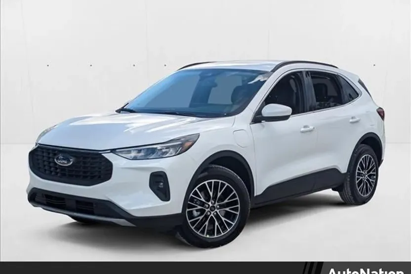 2025 Ford Escape photo 1