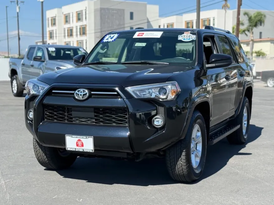 2024 Toyota 4Runner SR5 photo 1