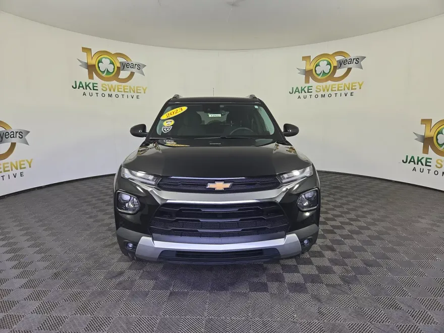 2023 Chevrolet Trailblazer LT photo 1