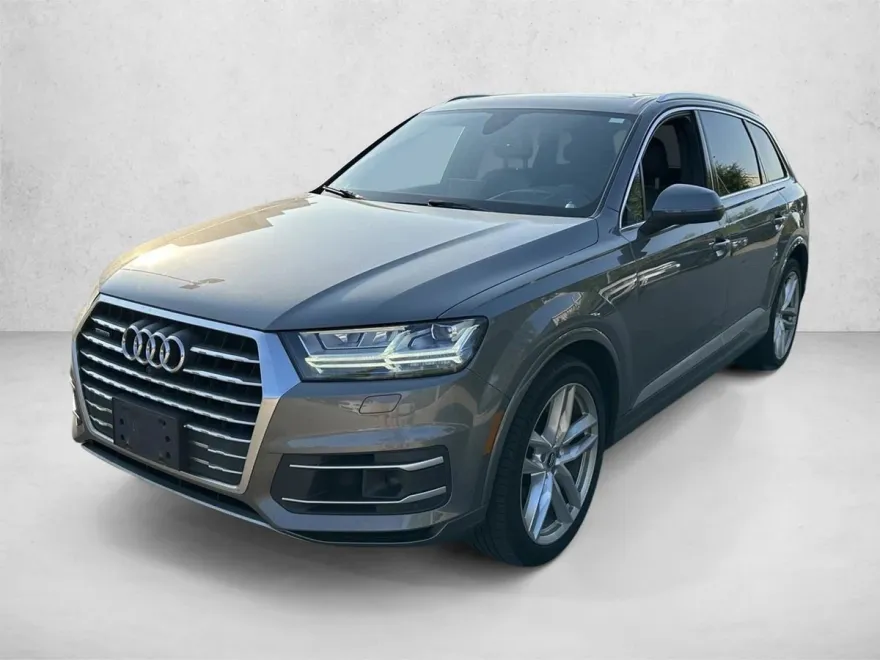 2017 Audi Q7 3.0T Prestige photo 1