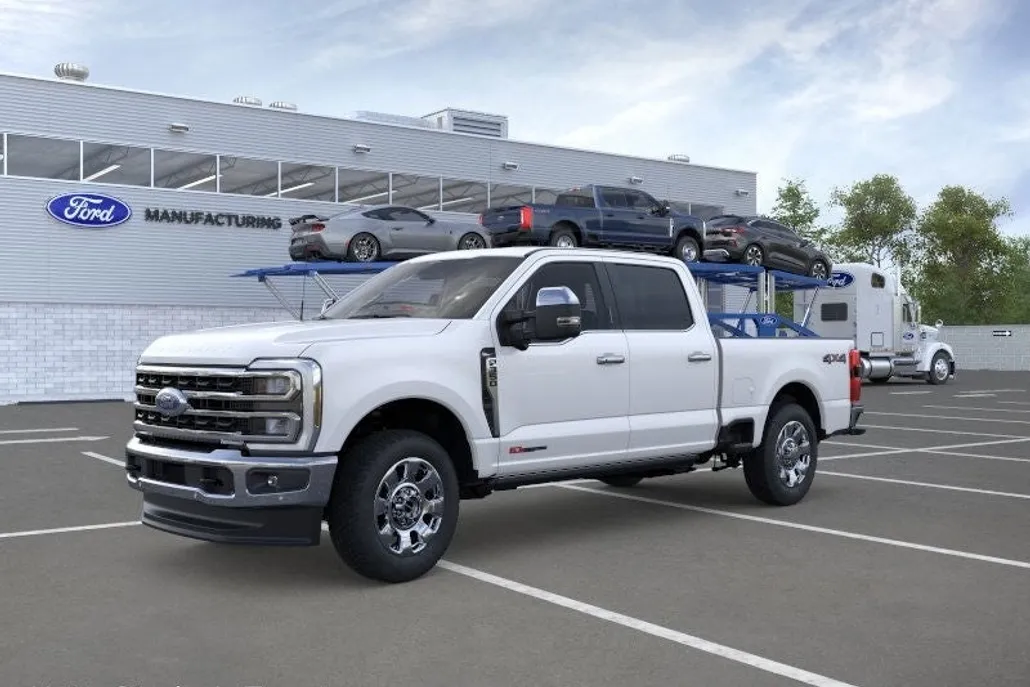 2025 Ford F-350 King Ranch photo 1