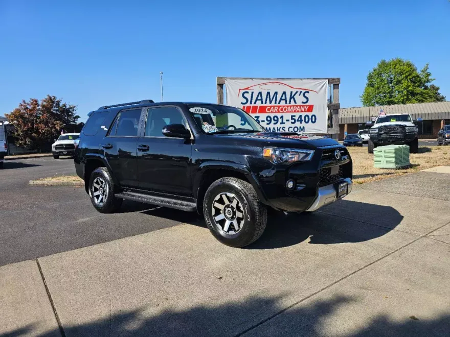 2024 Toyota 4Runner TRD Premium photo 1