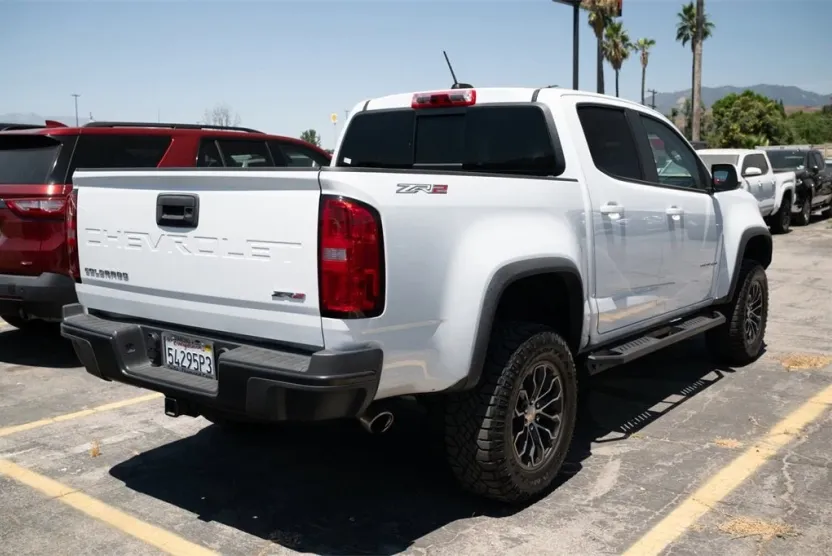 2022 Chevrolet Colorado ZR2 photo 1