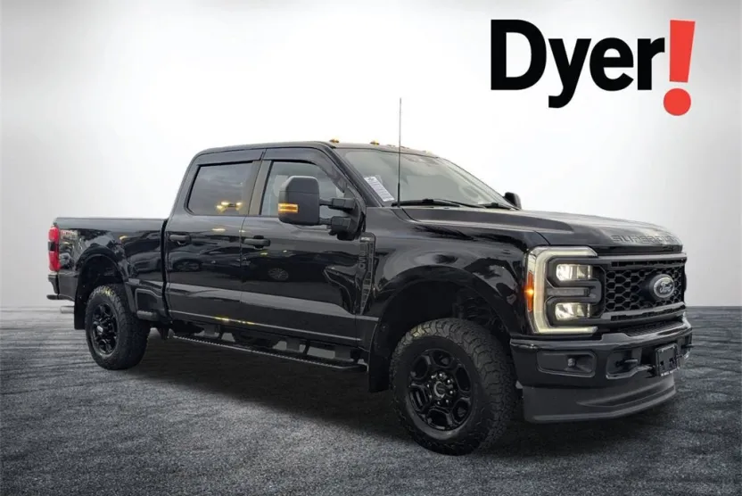 2023 Ford F-350 XL photo 1