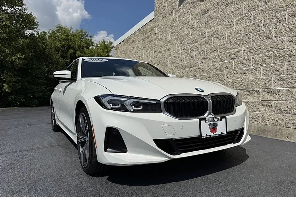 2024 Bmw 330i xDrive photo 1