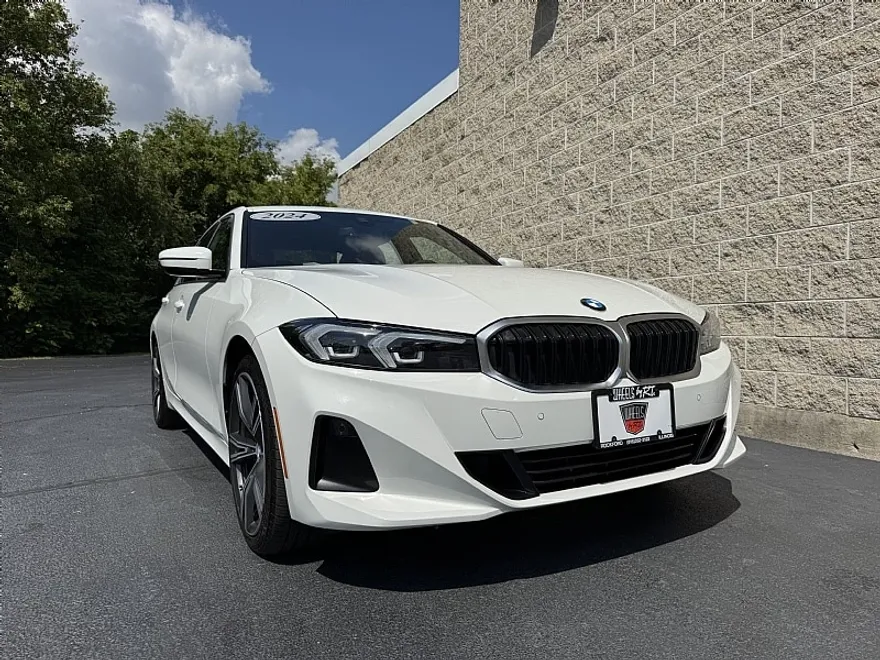 2024 Bmw 330i xDrive photo 1