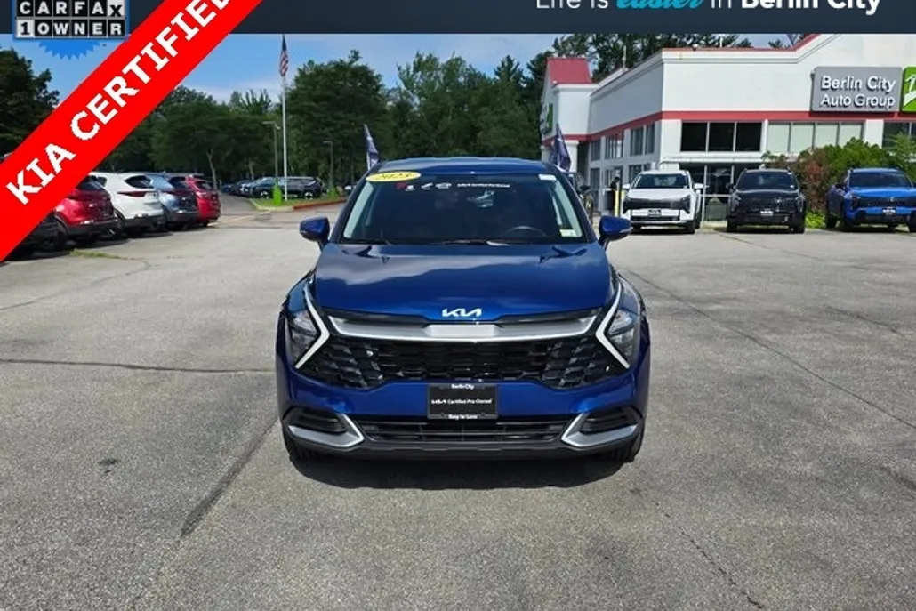 2023 Kia Sportage EX photo 1