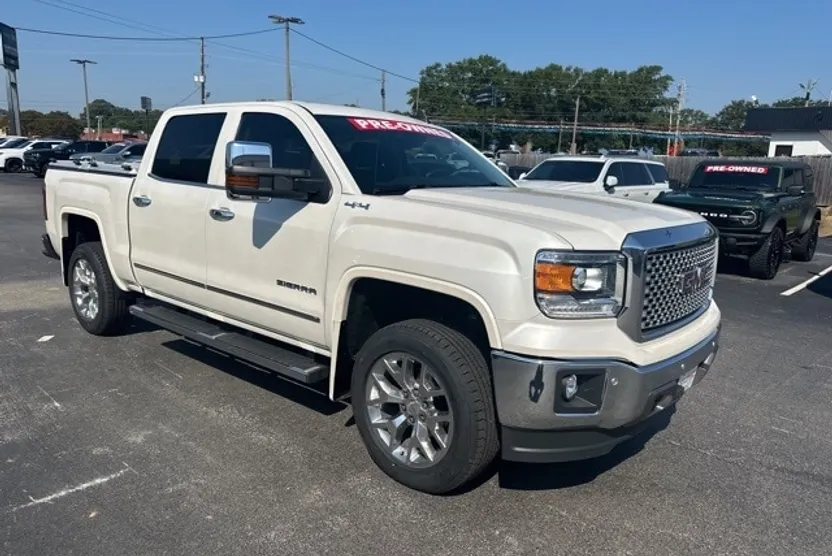2015 Gmc Sierra 1500 SLT photo 1