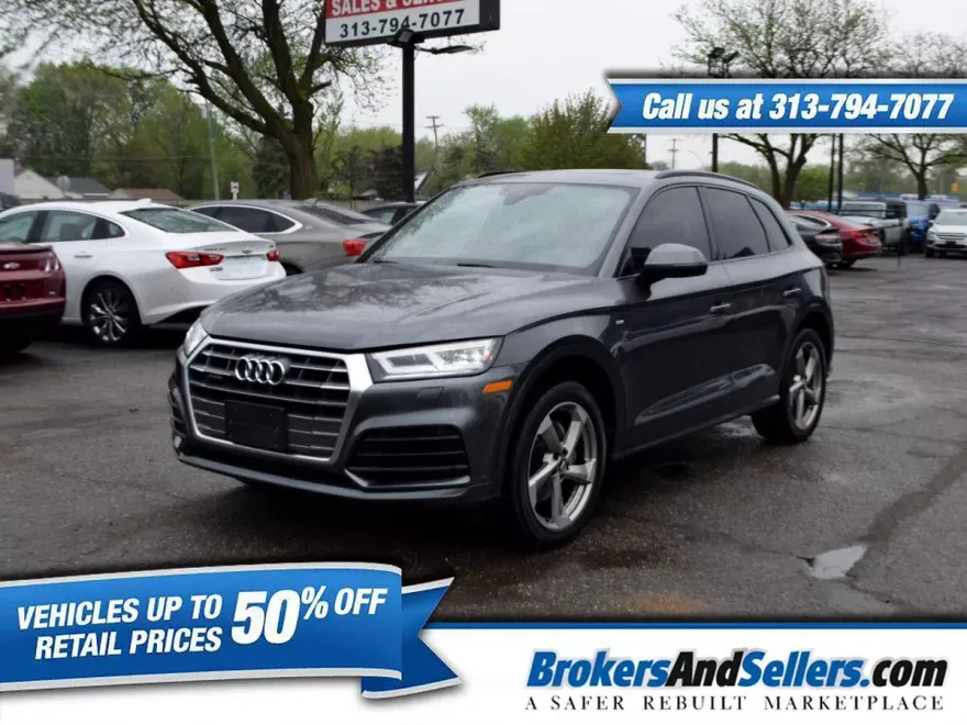 2020 Audi Q5 Premium Plus 45 TFSI photo 1