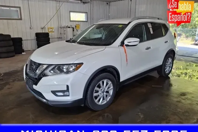2020 Nissan Rogue photo 1