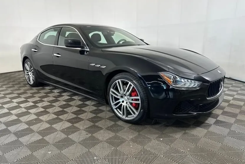 2016 Maserati Ghibli S Q4 photo 1