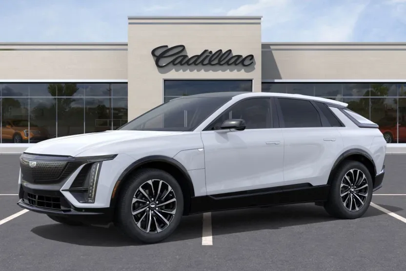 2026 Cadillac Lyriq Sport photo 1
