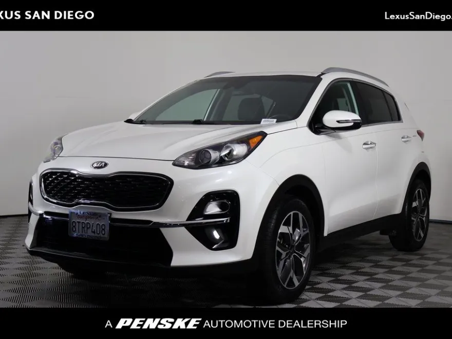 2021 Kia Sportage EX photo 1