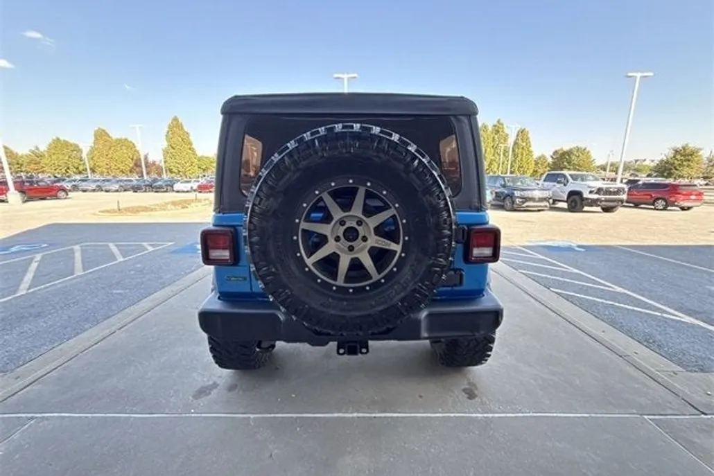 2021 Jeep Wrangler Unlimited Sport photo 1