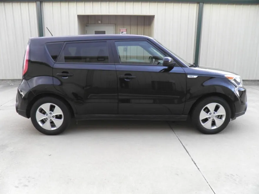 2016 Kia Soul photo 1