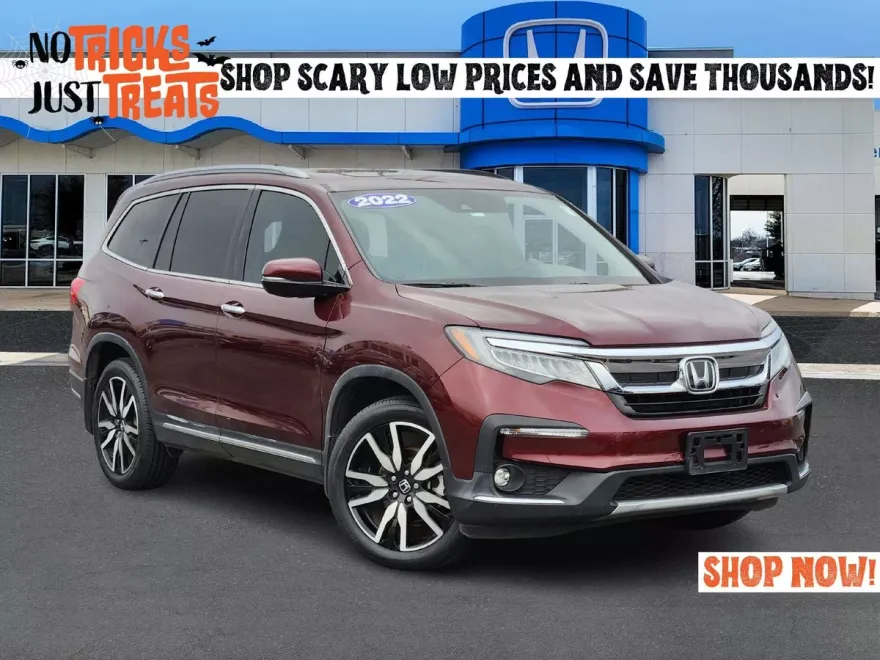 2022 Honda Pilot Touring photo 1