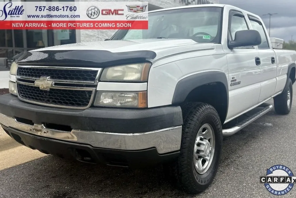 2006 Chevrolet Silverado LS photo 1