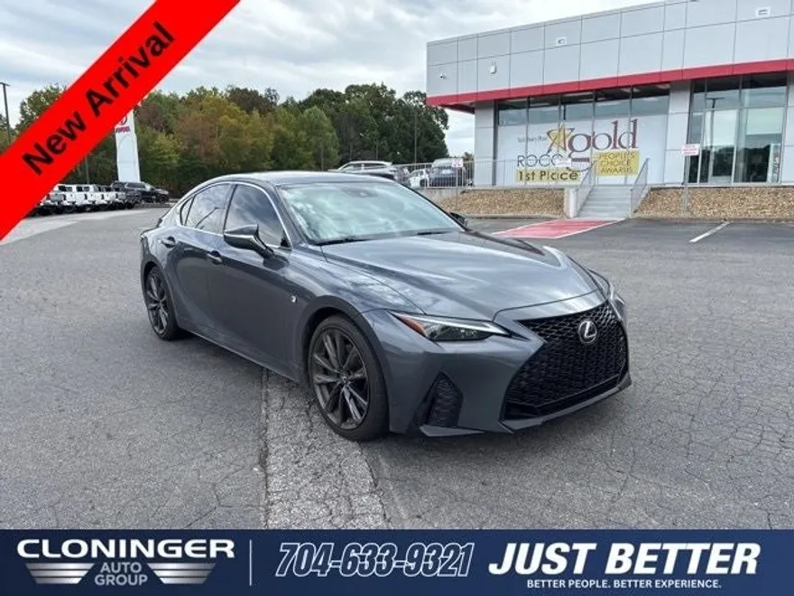 2021 Lexus IS 350 F SPORT photo 1