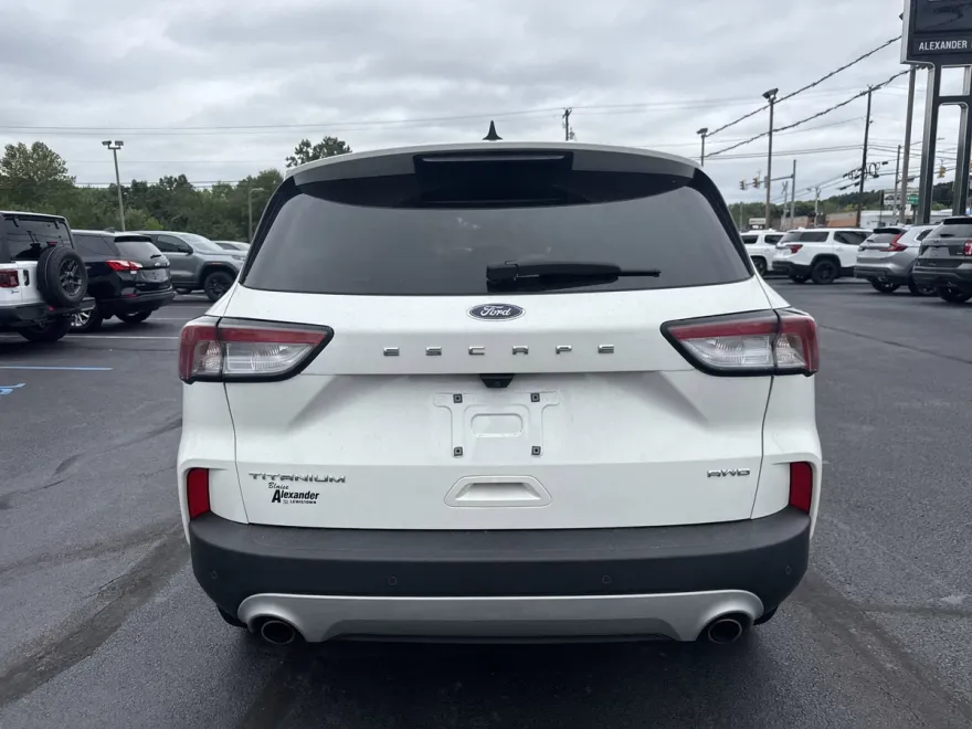 2021 Ford Escape Titanium photo 1
