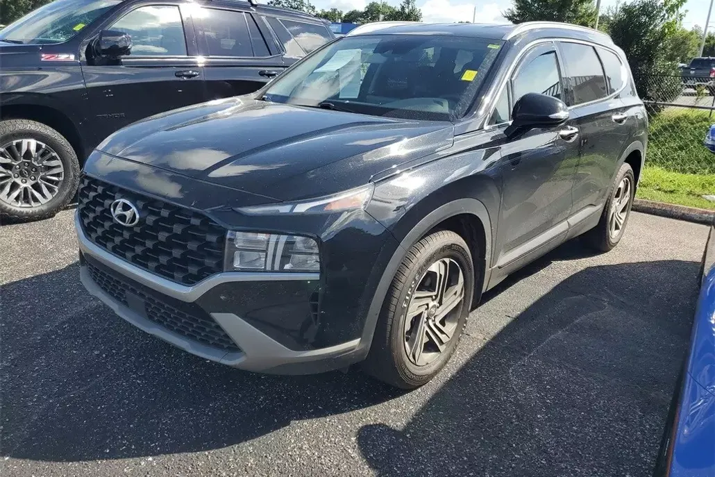 2023 Hyundai Santa Fe SEL photo 1