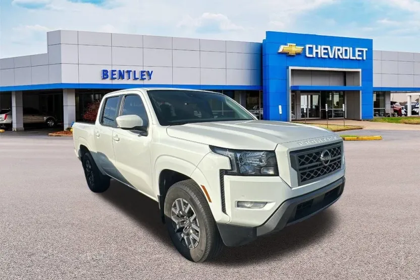 2023 Nissan Frontier SV photo 1