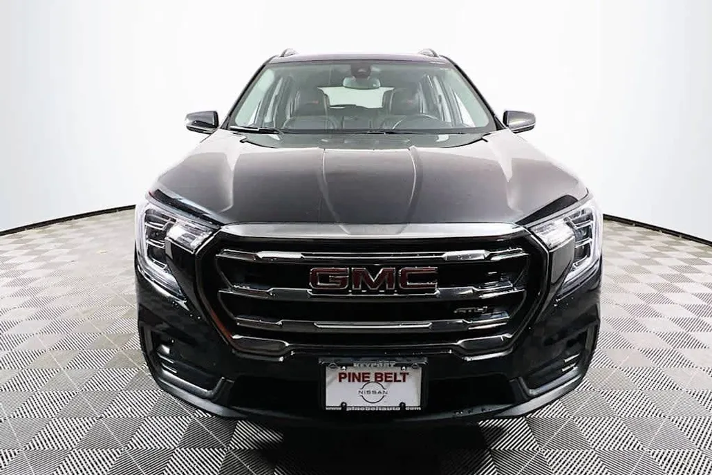 2022 Gmc Terrain AT4 photo 1