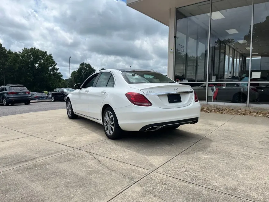 2018 Mercedes Benz C 300 Sedan photo 1