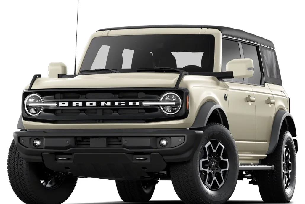 2025 Ford Bronco Outer Banks photo 1