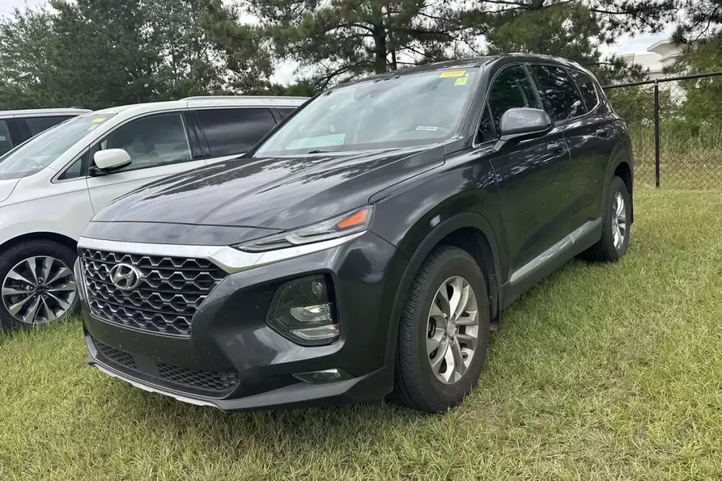 2020 Hyundai Santa Fe SEL photo 1