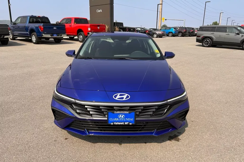 2025 Hyundai Elantra Hybrid Blue photo 1