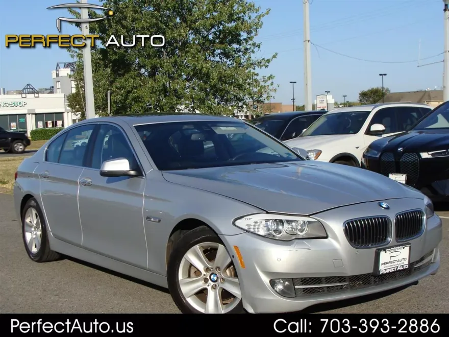 2013 Bmw 528xi 5-Series photo 1